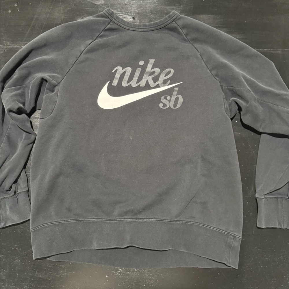 Nike SB Crew Neck Sweatshirt 🛹 Size Large